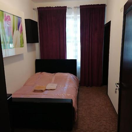 Apartament D-5 Lägenhet Warszawa Exteriör bild